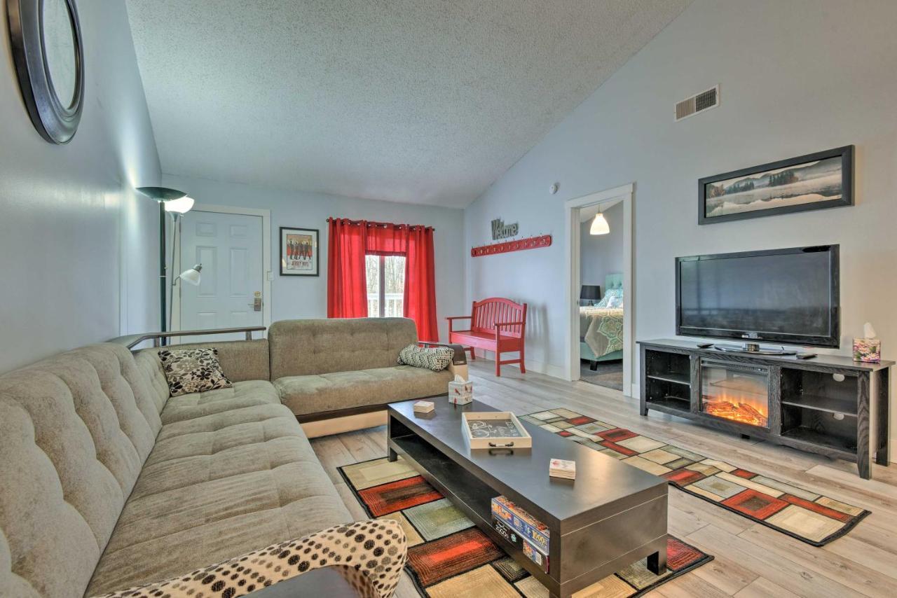 Mount Pocono Condo With Balcony, Near Mt Airy Casino المظهر الخارجي الصورة